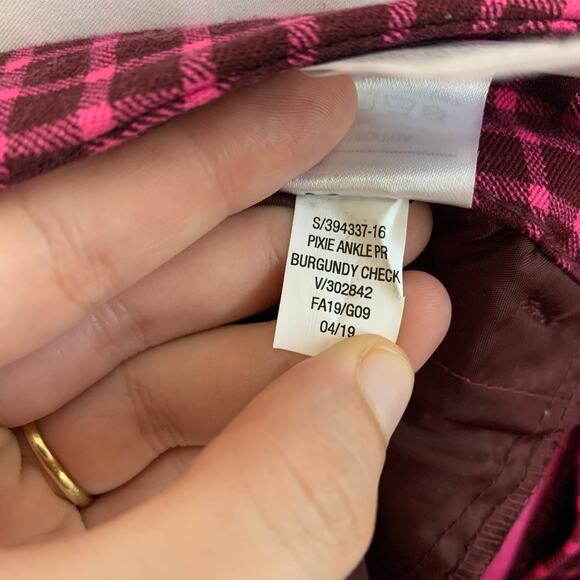 Old Navy Check Plaid Pixie Ankle Pants Womens Sz 6 Burgundy Pink Stretch Slim - Picture 5 of 5